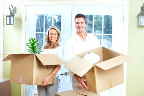 Moving team planning access and parking for a Finsbury property