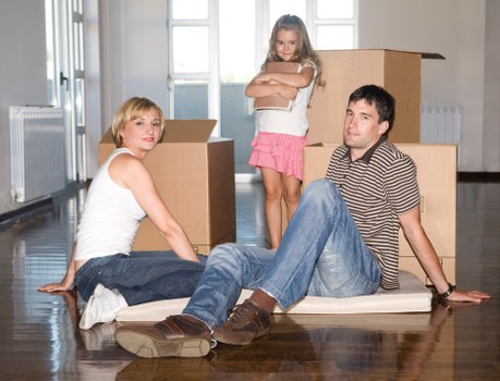Prepared moving truck for homes and businesses in Finsbury